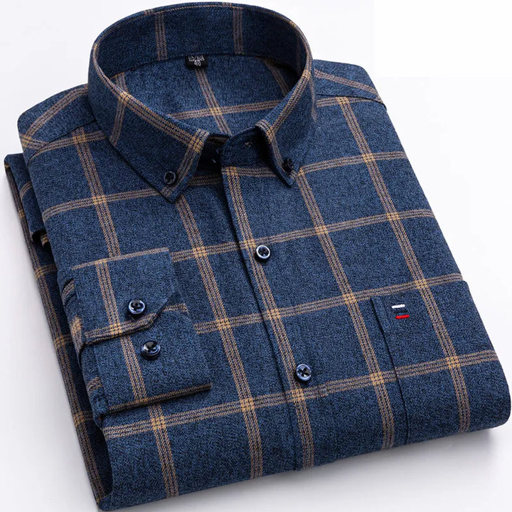 James - Classic Checkered Shirt