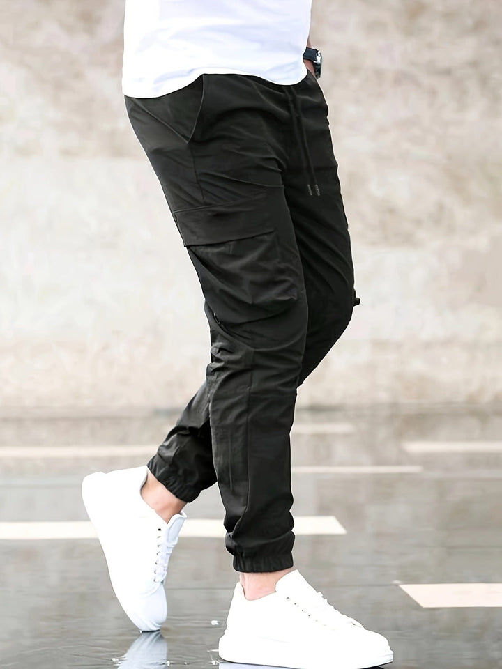 Nicolas - Versatile Cargo Trousers