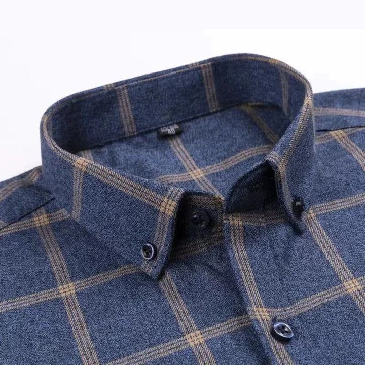 James - Classic Checkered Shirt